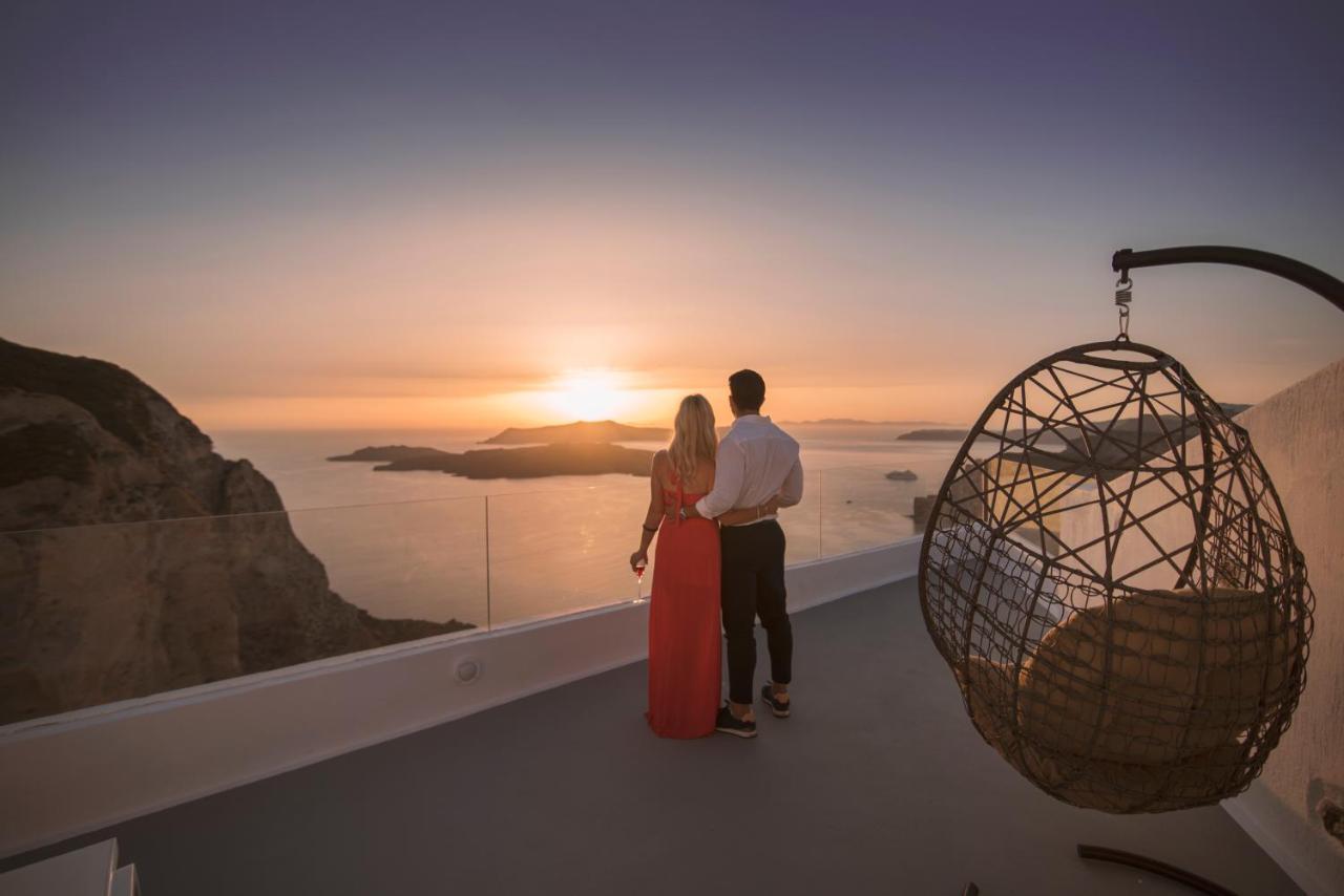Symphony Santorini * Pírgos